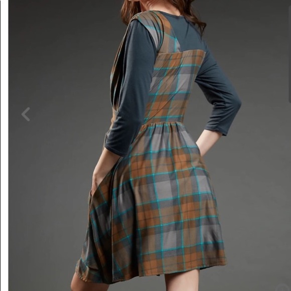 NWT Hot Topic Outlander Plaid Cincher Dresses Sizes L, XL, 2X - Picture 2 of 9